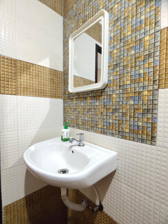 Pv Cottages Serenity Beach ปอนดิเชอรี ภายนอก รูปภาพ