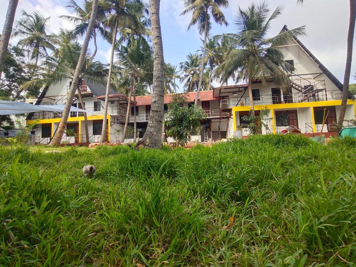 Pv Cottages Serenity Beach ปอนดิเชอรี ภายนอก รูปภาพ