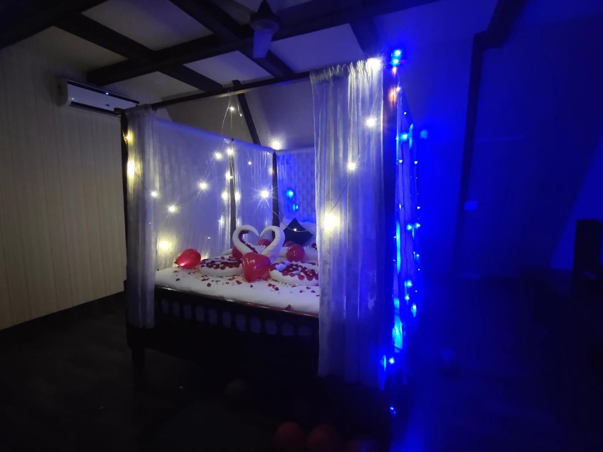 Pv Cottages Serenity Beach ปอนดิเชอรี ภายนอก รูปภาพ